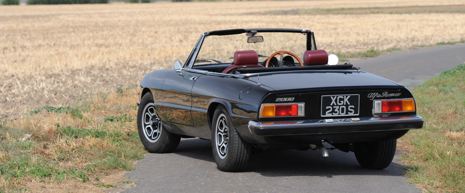 Biscione Simon Novis Classic Alfa (photo. Michael Ward / Auto Italia)